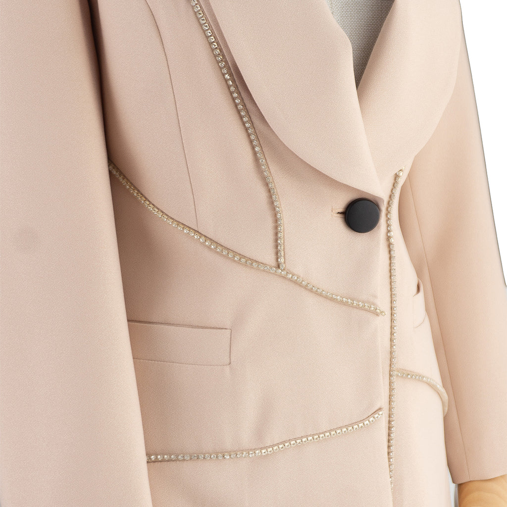 Elegant Women's Beige Suit – Perfect for Office &amp; Formal Occasions