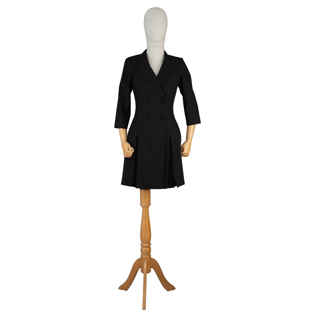 Black Pleated Blazer Dress – Minimal Elegance for Power Looks