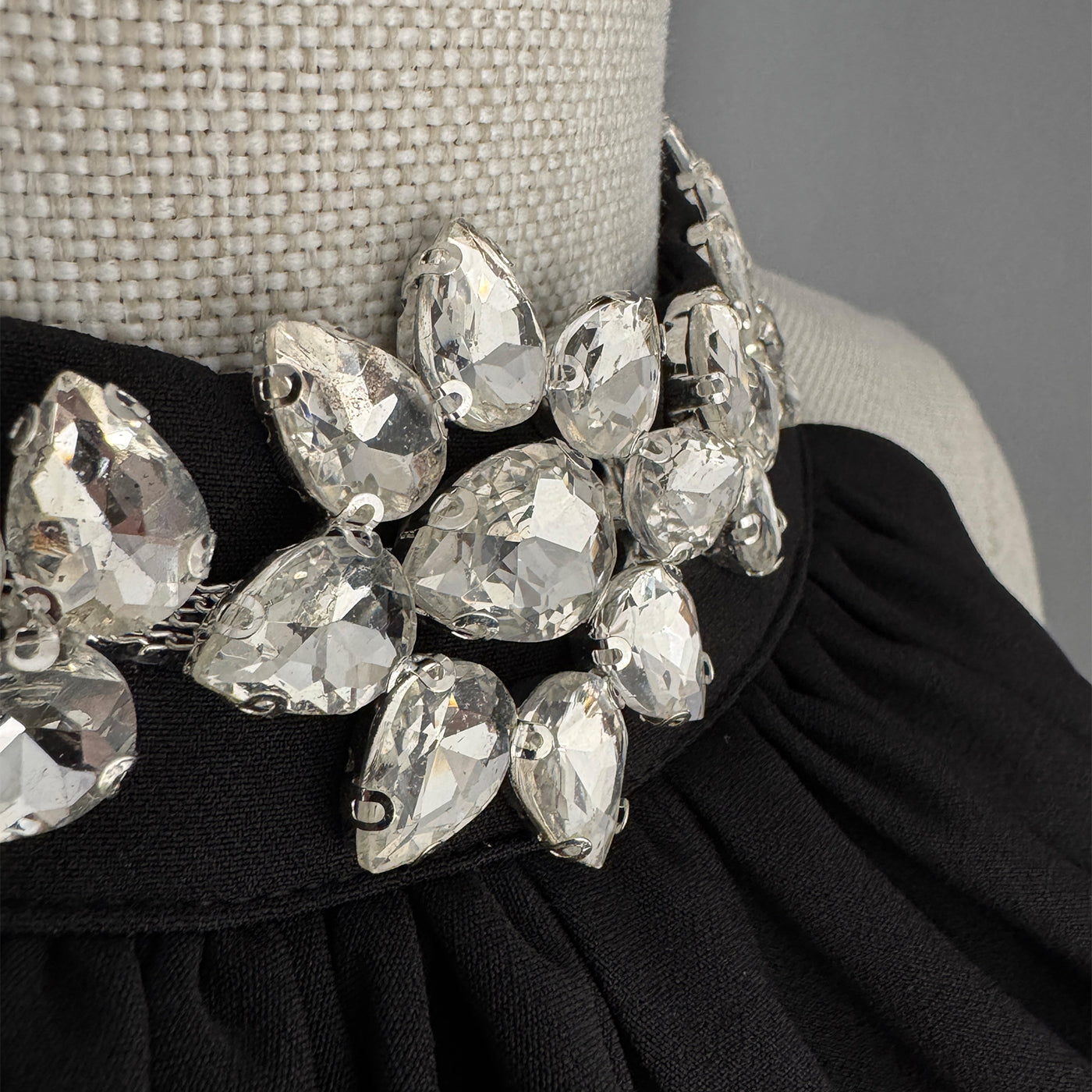 π€ Off-Shoulder Black Midi Dress with Jewel Neckline