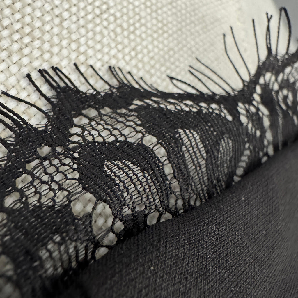 💫 Elegant Black Dress with Lace Sleeves