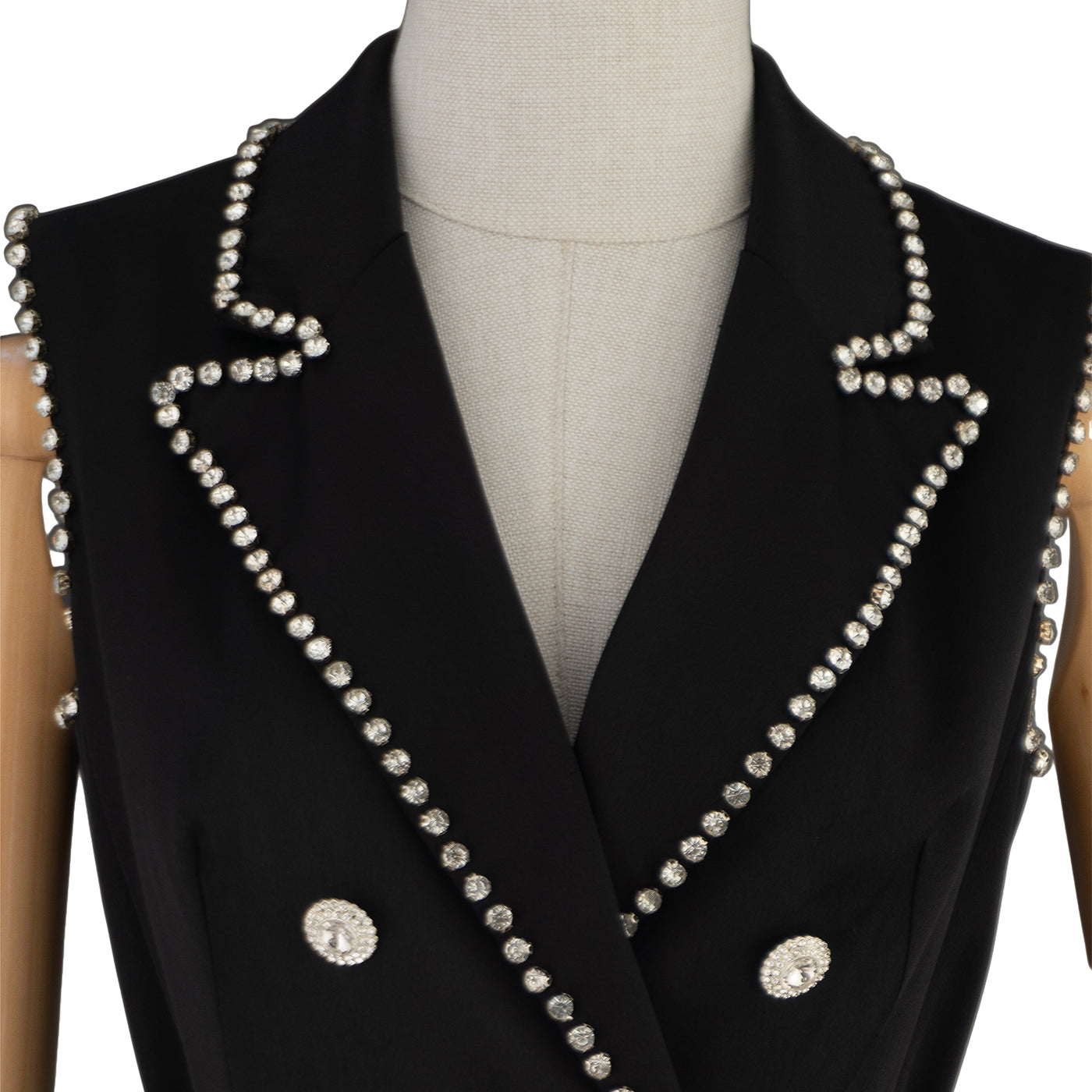 Elegant Black Sleeveless Dress with Pearl Trim — For Chic Statements