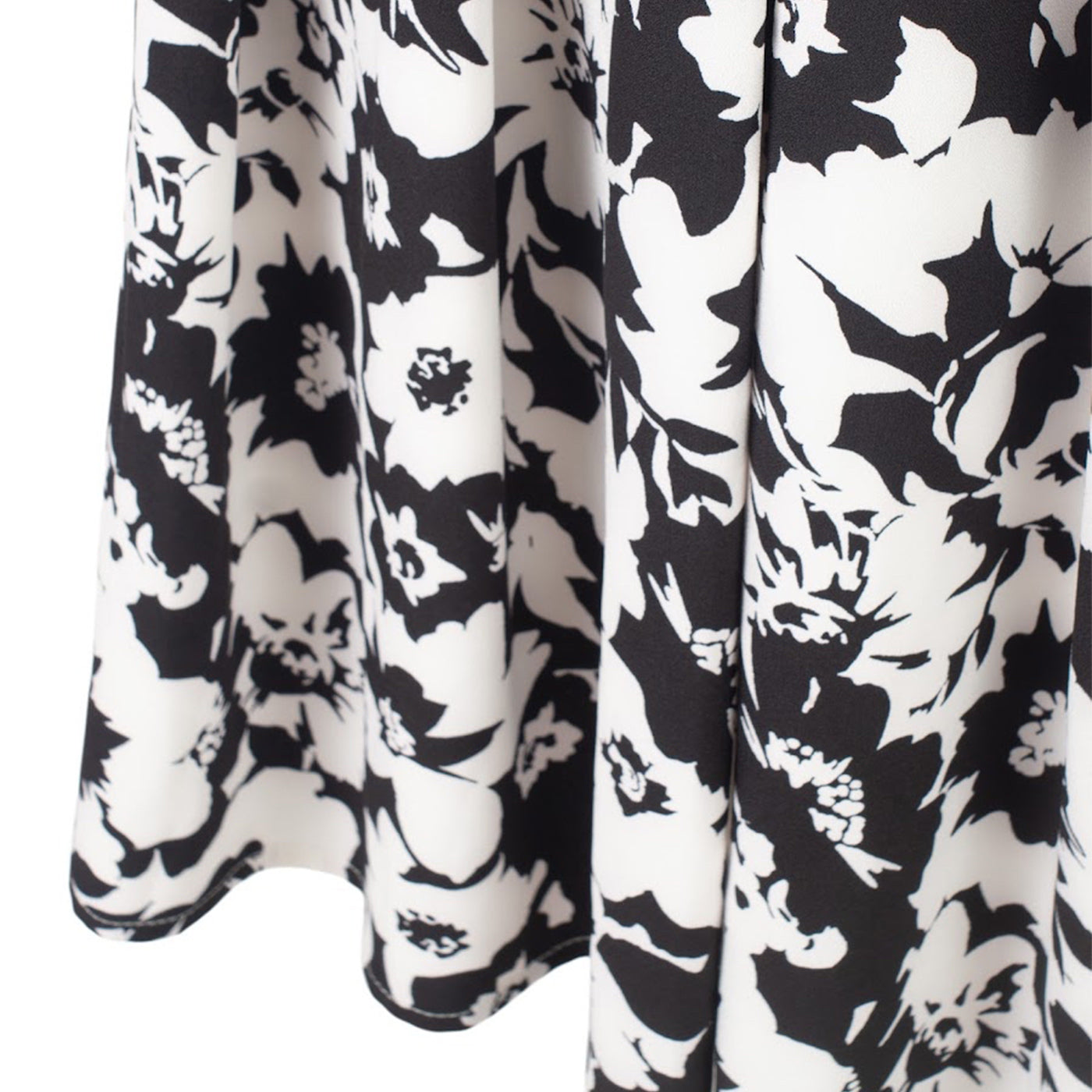 Floral Print Midi Dress with Wavy Collar and Button Detail