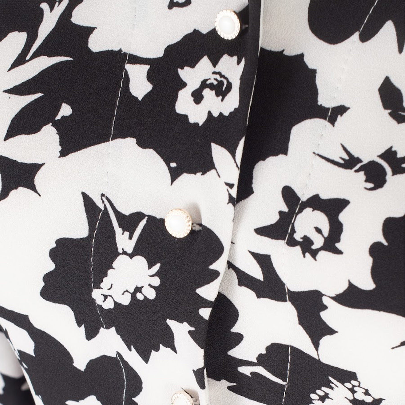 Floral Print Midi Dress with Wavy Collar and Button Detail