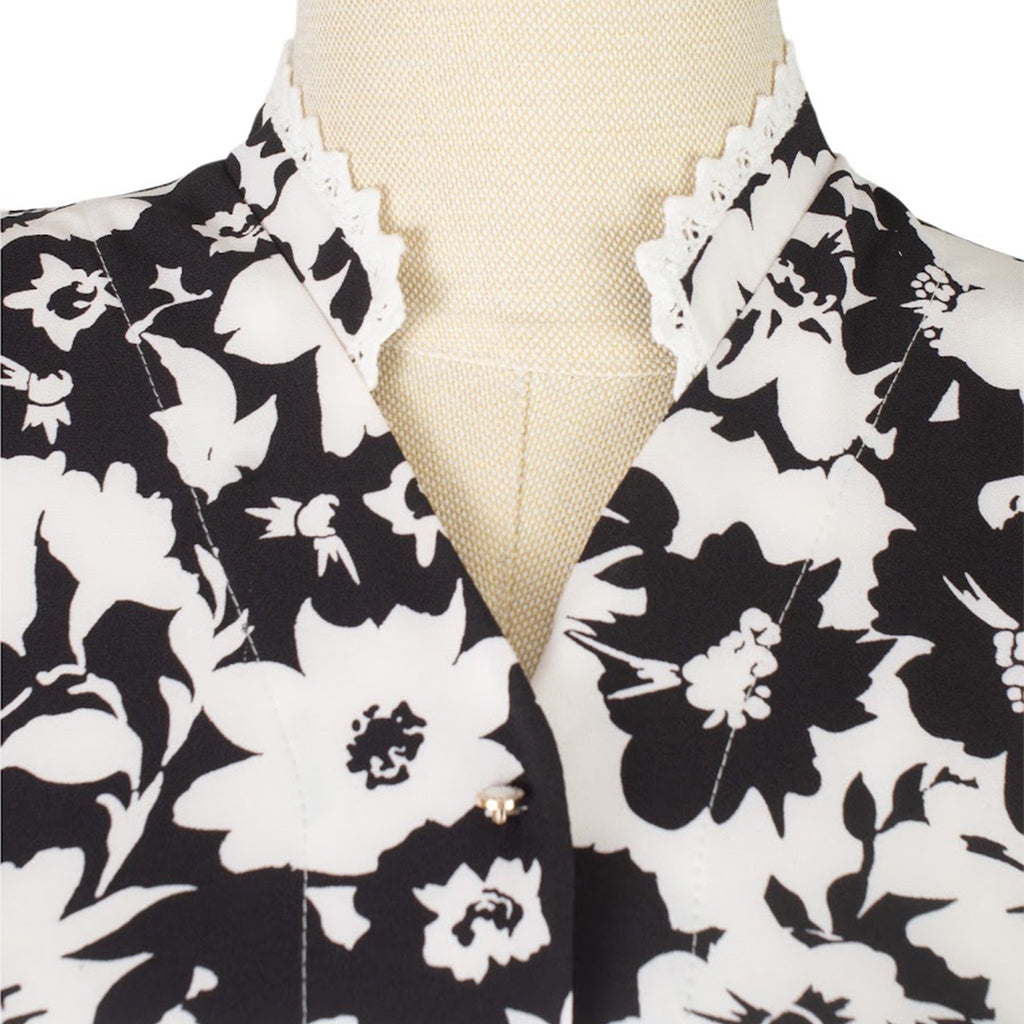 Floral Print Midi Dress with Wavy Collar and Button Detail